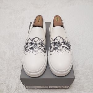 *WIDE* Alexander McQueen Skull Sneakers